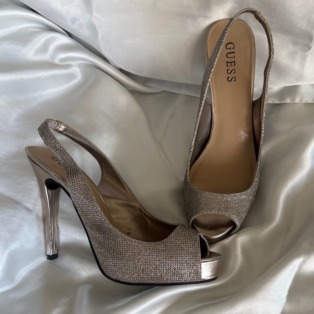 GUESS Women's Silver Peep Toe Slingback Heels